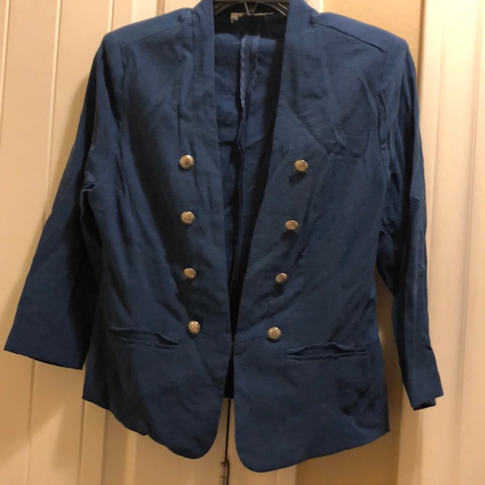 Blazer - Picture 1 of 1